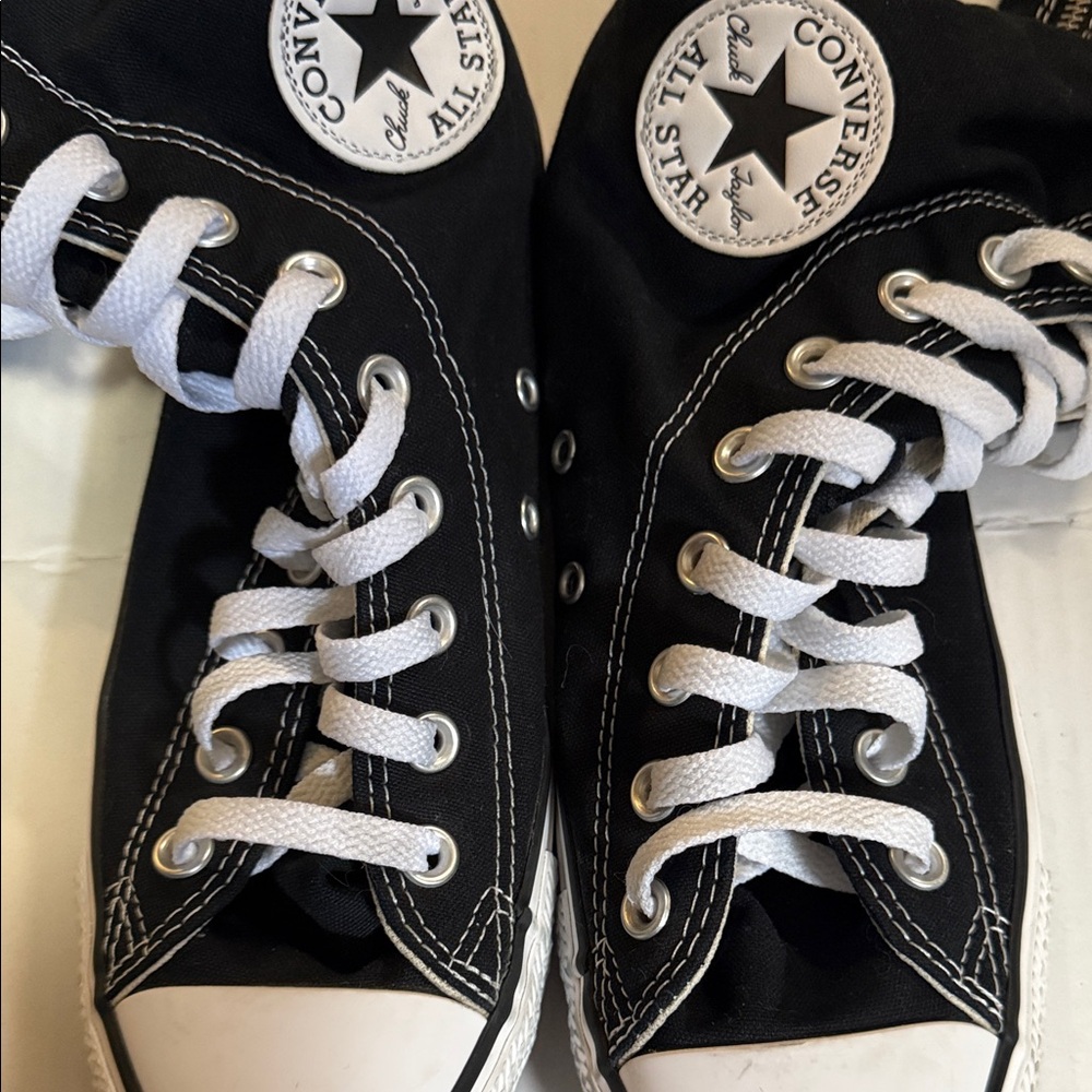 Converse Women's Black Lace-Up Knee-High Boots - Picture 8 of 9